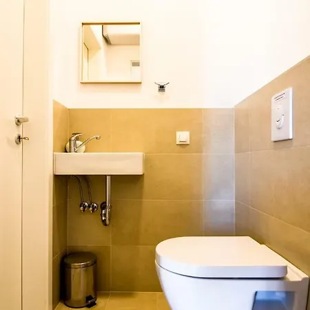 Apartment Festina Lente *